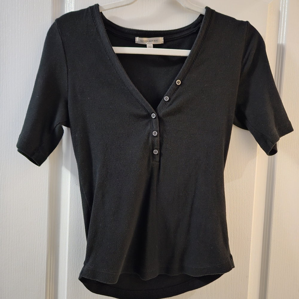 Black Short-Sleeve Henley Top